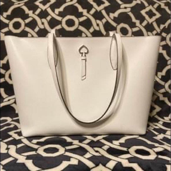 kate spade Handbags - Kate Spade Adel Tote